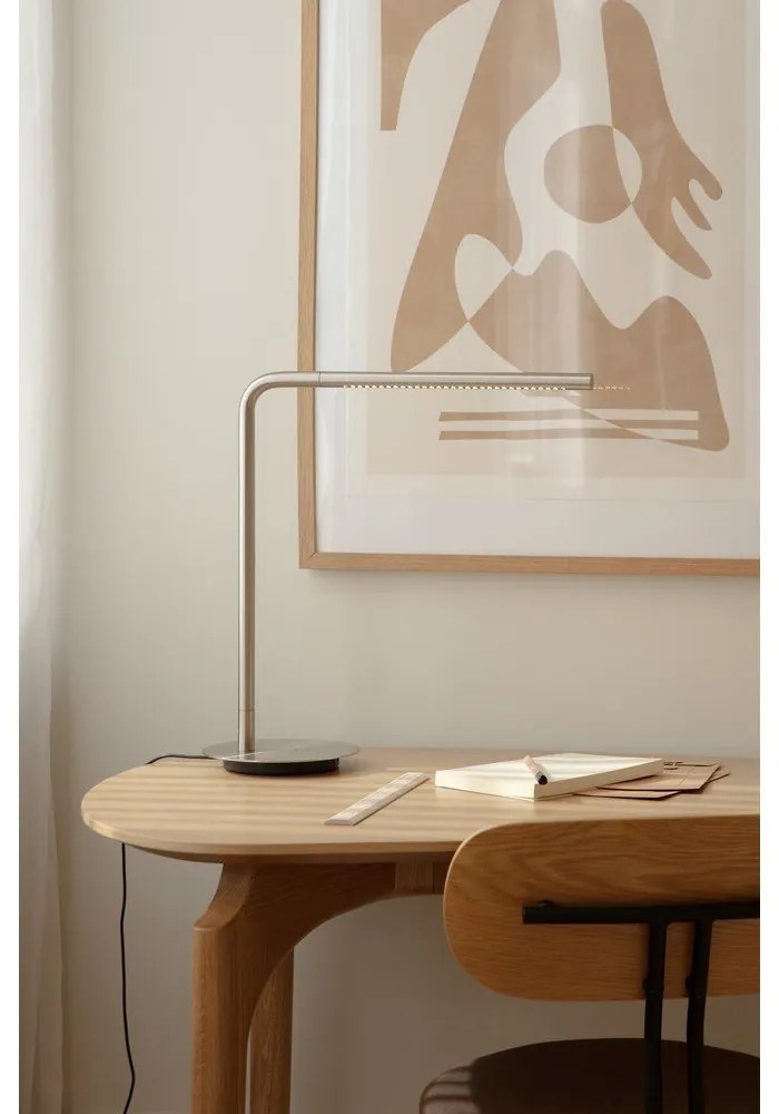 Ezüstszínű fém LED dimmelhető asztali lámpa (magasság 46 cm) Omni Table – UMAGE