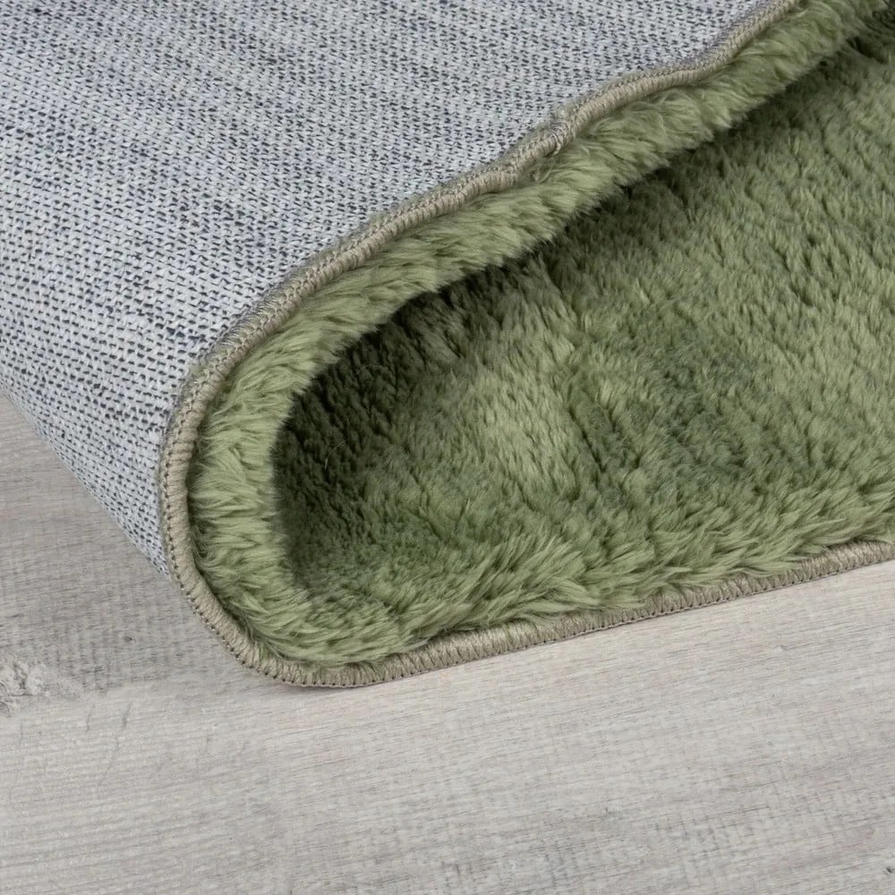 Sötétzöld szintetikus szőrme szőnyeg 120x170 cm Faroe Wool Look Fur – Flair Rugs