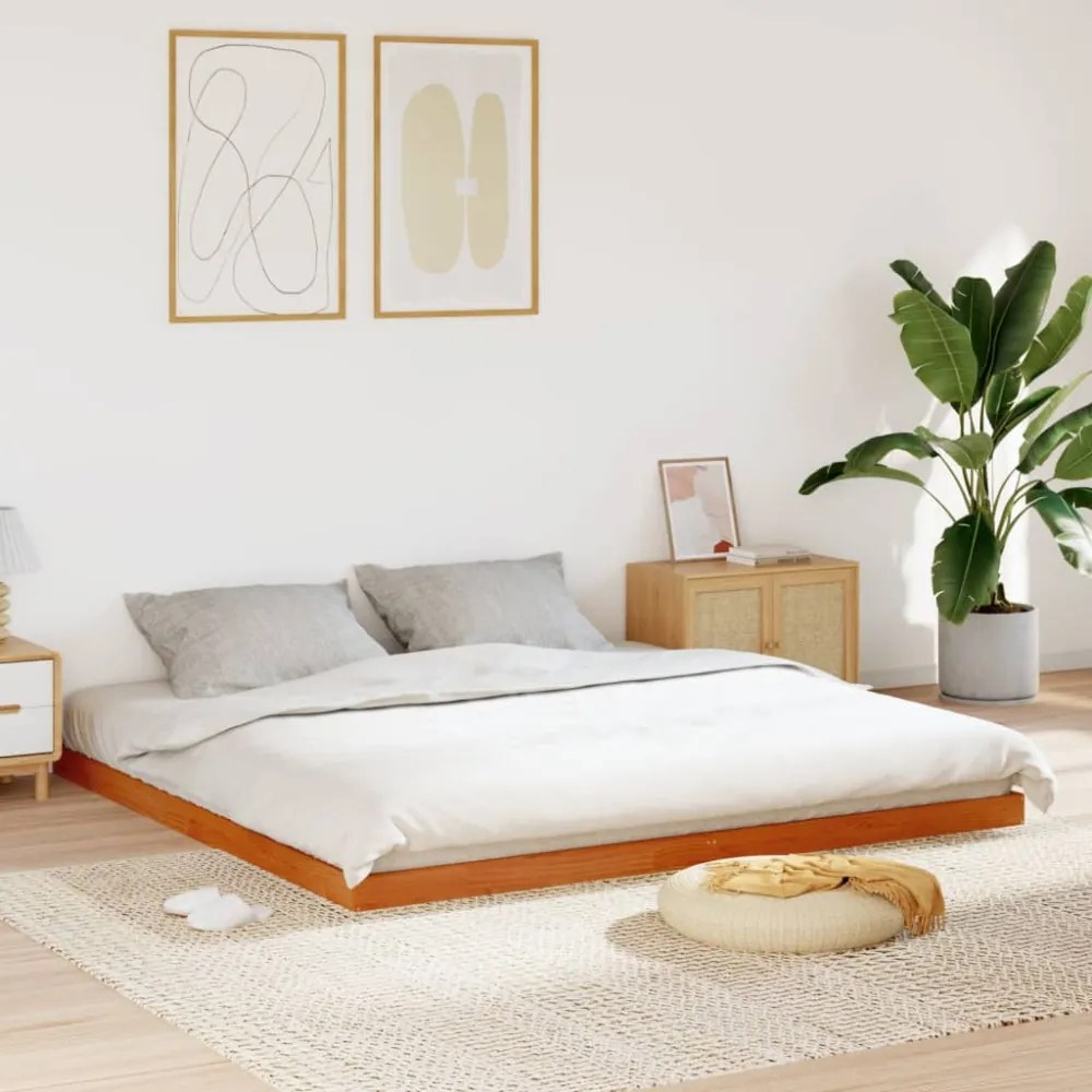 viaszbarna tömör fenyőfa ágykeret 200 x 200 cm