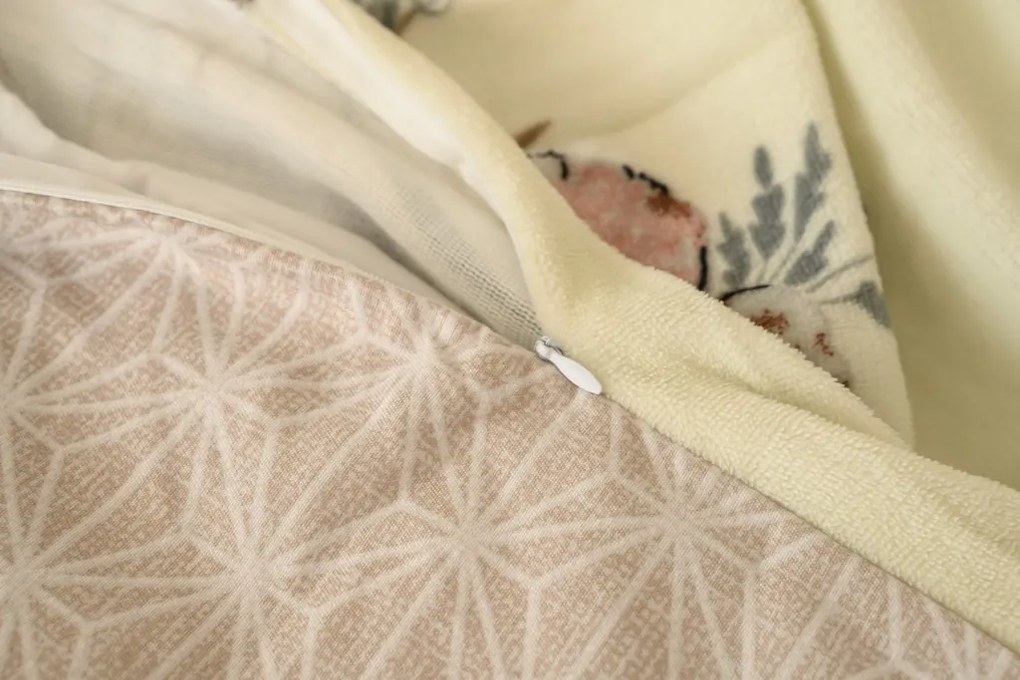 Kétoldalas ágynemű DUO SENSE SANDORA krémszínű + Párnahuzat 40x50 cm INGYENESEN Ágyneműhuzat mérete: 70 x 90 cm | 140 x 200 cm