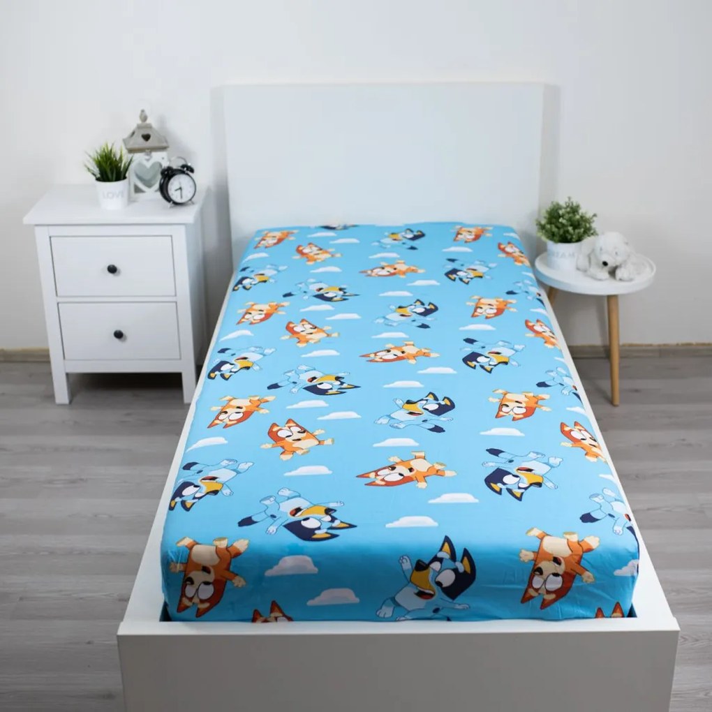 Bluey Clouds gumis lepedő 90x200 cm