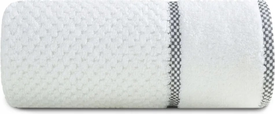 Törölköző pamut magas grammsúly 70X140 fehér