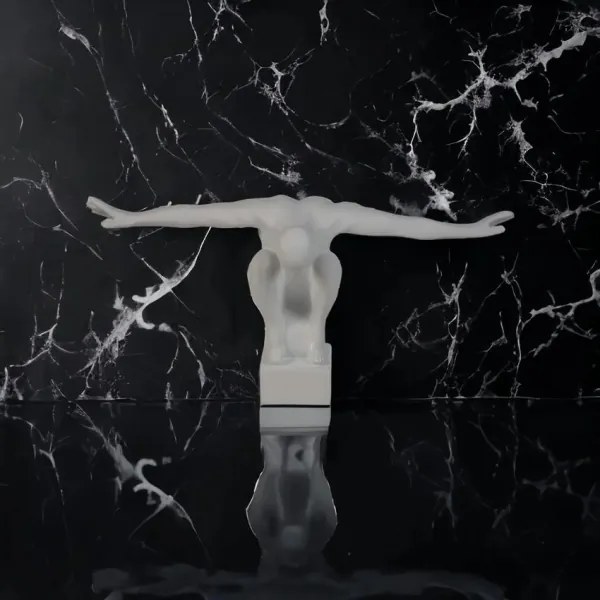 Asztaldísz 19,5x16x38,5 cm gyanta/fehér