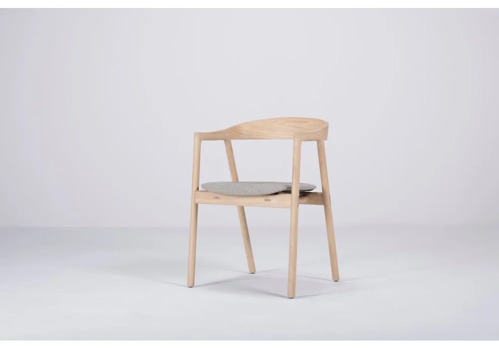 Muna étkezőszék tömör tölgyből, szürke ülőrésszel - Gazzda