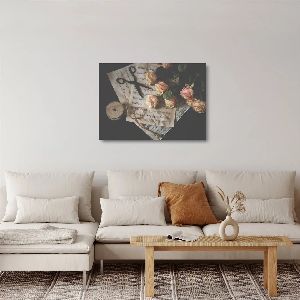 A zenei jegyzetek és a rózsák képe (üvegen) (70x50 cm)