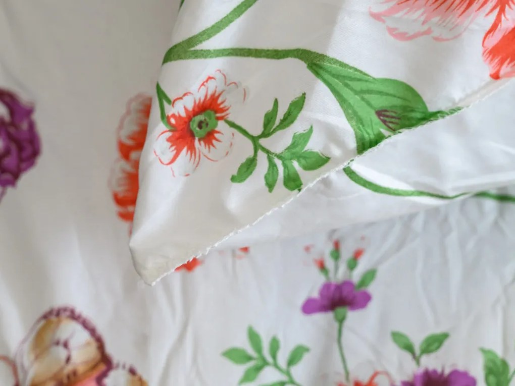 Egész éves paplan szett 140x200 cm üreges szálból, 70x90 cm párnával MEADOW FLOWERS