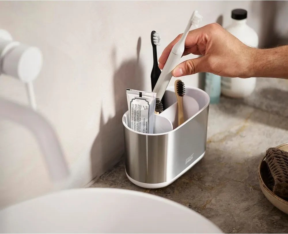 Ezüstszínű rozsdamentes acél fogkefetartó állvány Duo Steel – Joseph Joseph