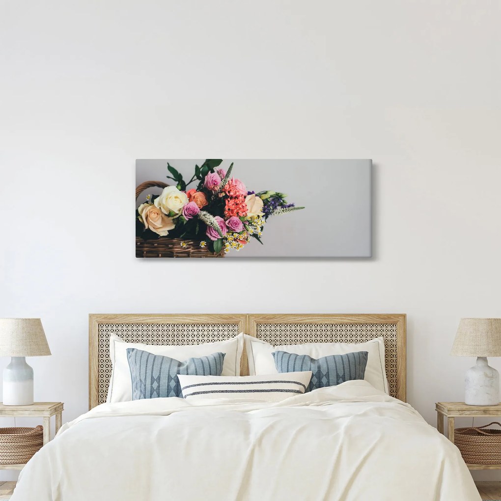 Egy kosár virágokkal képe (120x50 cm)