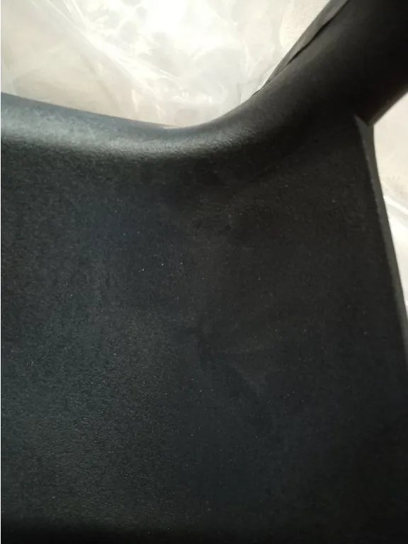 AKCIÓ Fekete műanyag szék KATO II. osztály