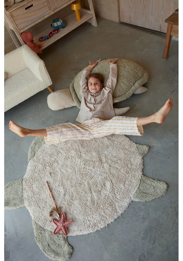 Bézs mosható kézi szövésű pamut gyerek szőnyeg 110x130 cm Sea Turtle – Lorena Canals