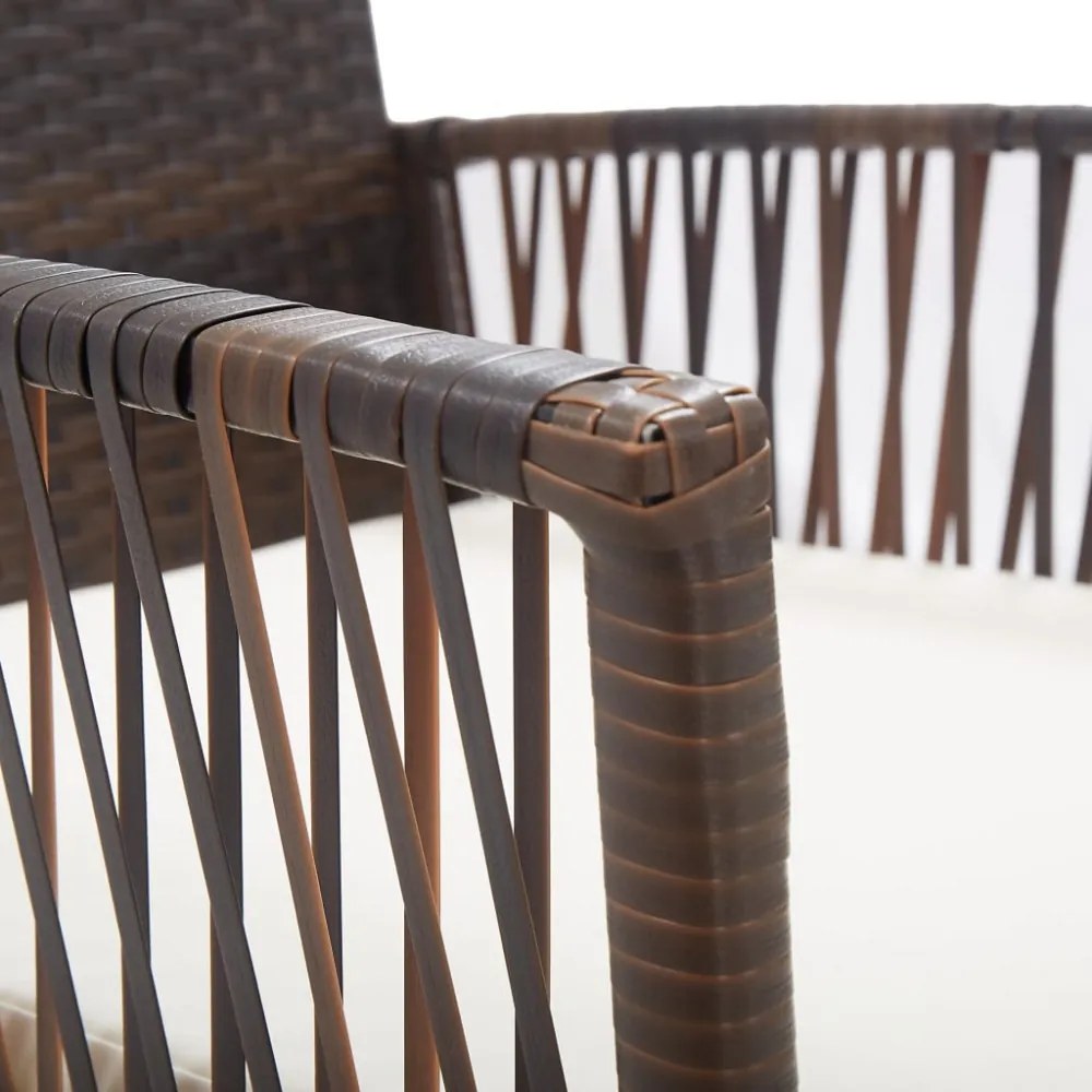 2 db barna polyrattan kerti karosszék párnákkal