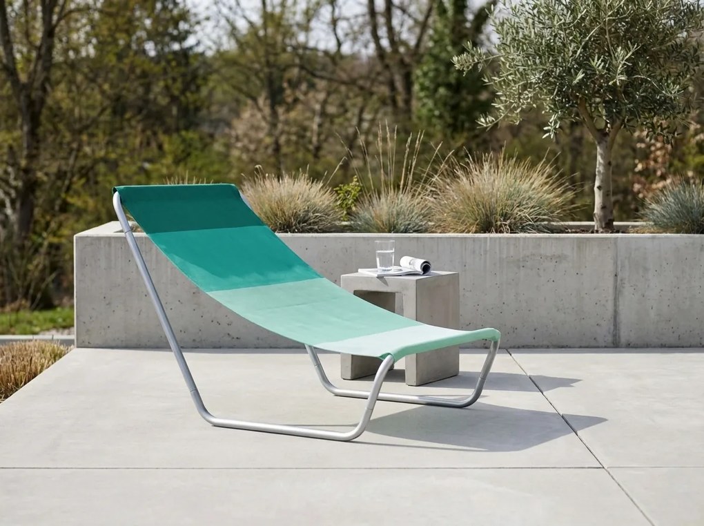 Összecsukható tengerparti napozóágy SAND, zöld csíkos