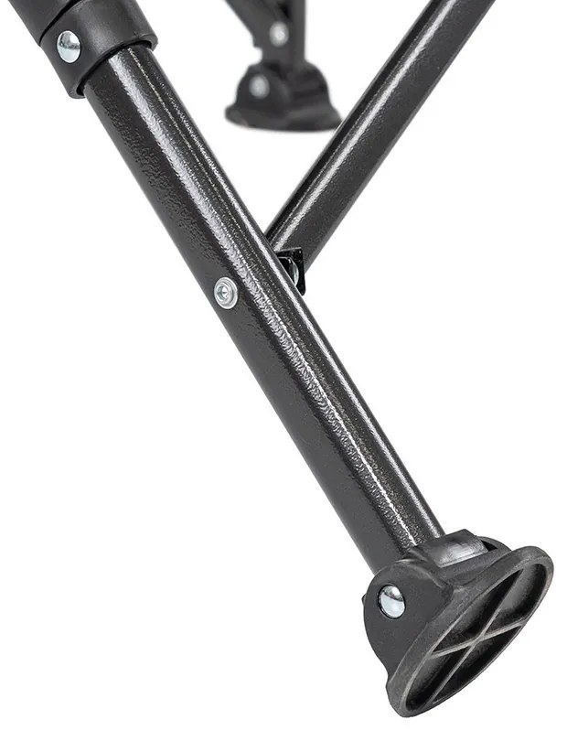 Leziter XL karfás horgász szék pohártartóval fekete