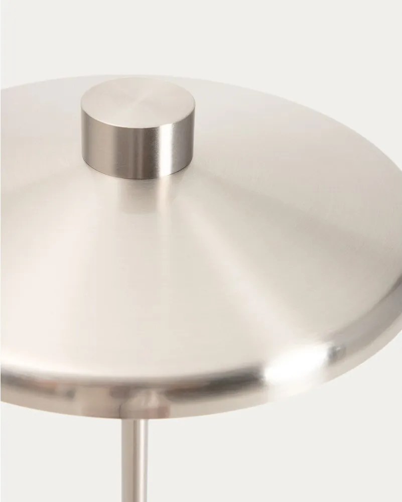 Ezüstszínű állólámpa fém búrával (magasság 130 cm) Nuvira – Kave Home