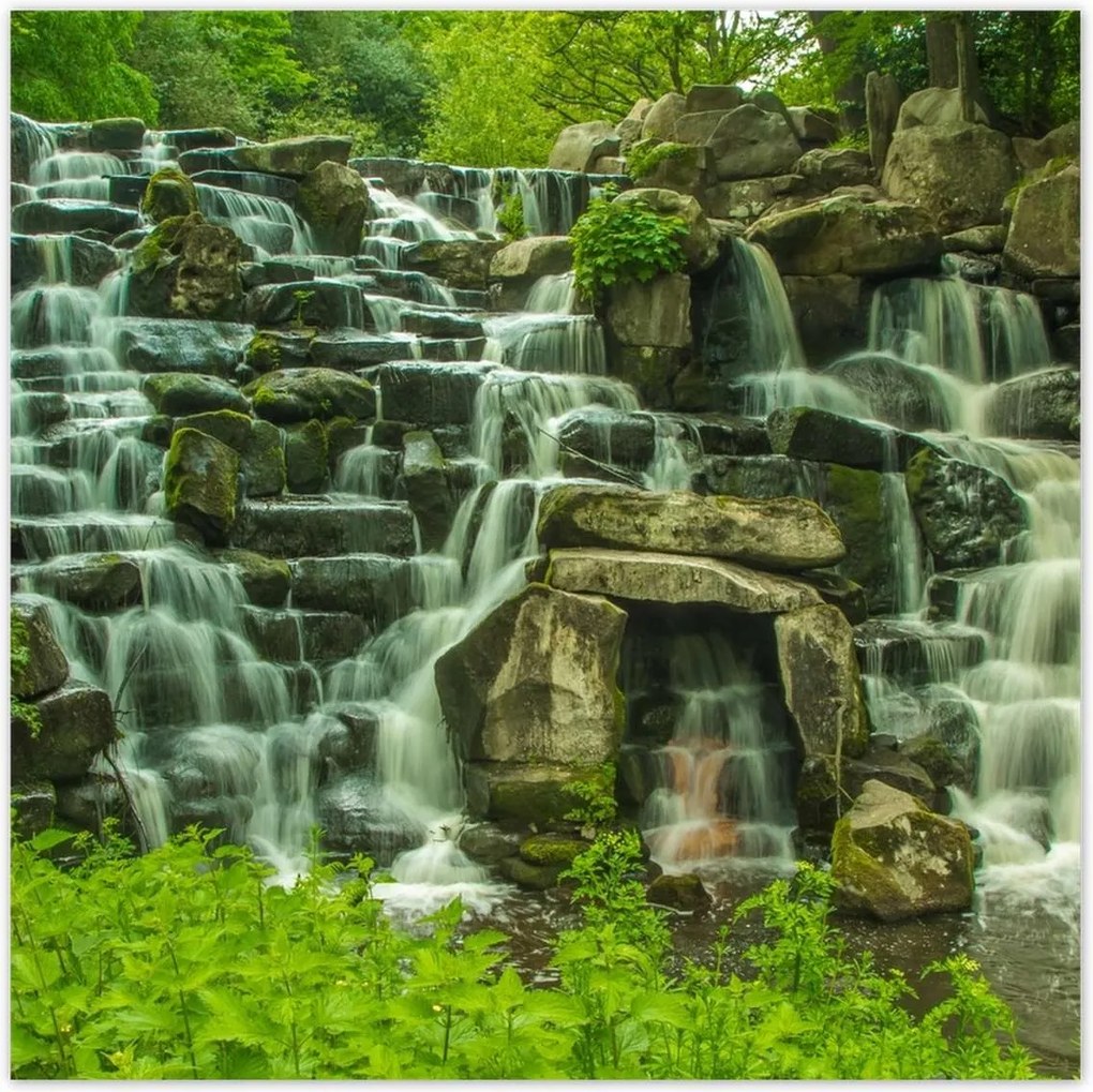 Poszterek 100x100 Kaszkád