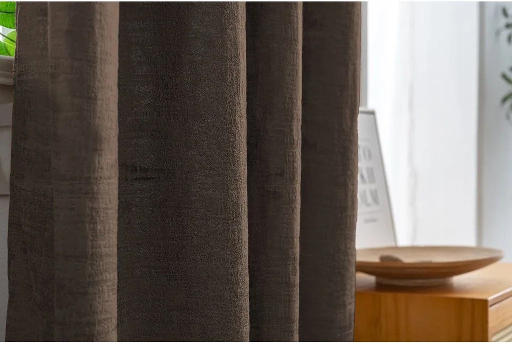 Sötétítő függöny LOOM VELVET 140x250 cm, barna Felfüggesztés: Fém gyűrűk