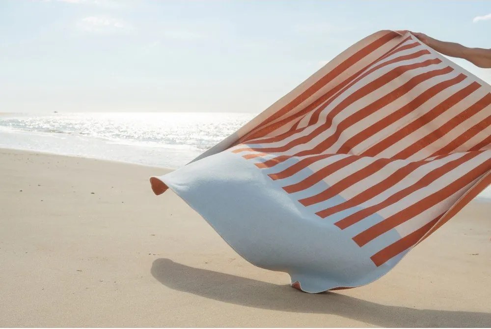 Narancssárga takaró 160x200 cm Onu – noo.ma