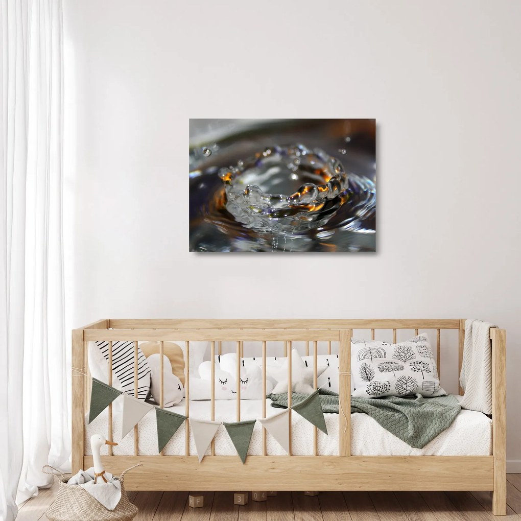 Vízcseppekből készült karkötő képe (üvegen) (70x50 cm)