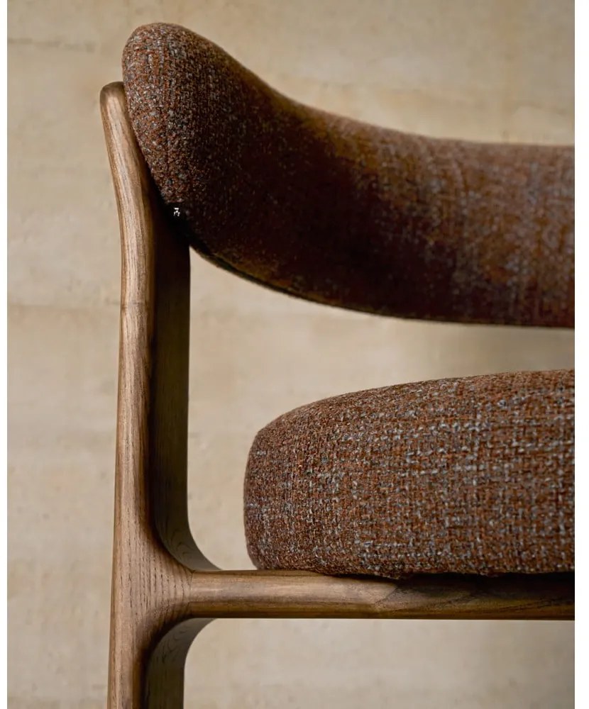 Barna kőrisfa karfás étkezőfotel Granite – Kave Home