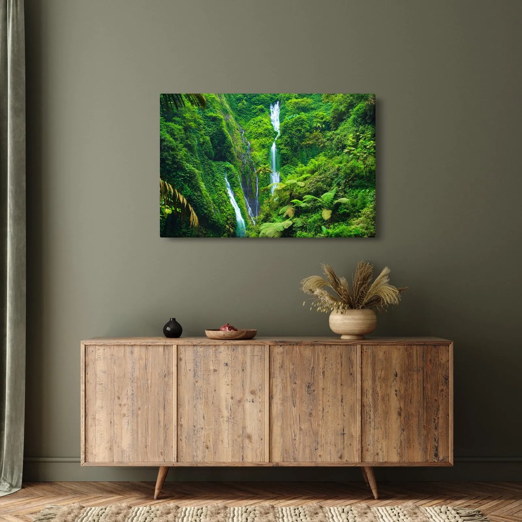 Kép - Madakaripura vízesések, Kelet-Jáva, Indonézia (90x60 cm)