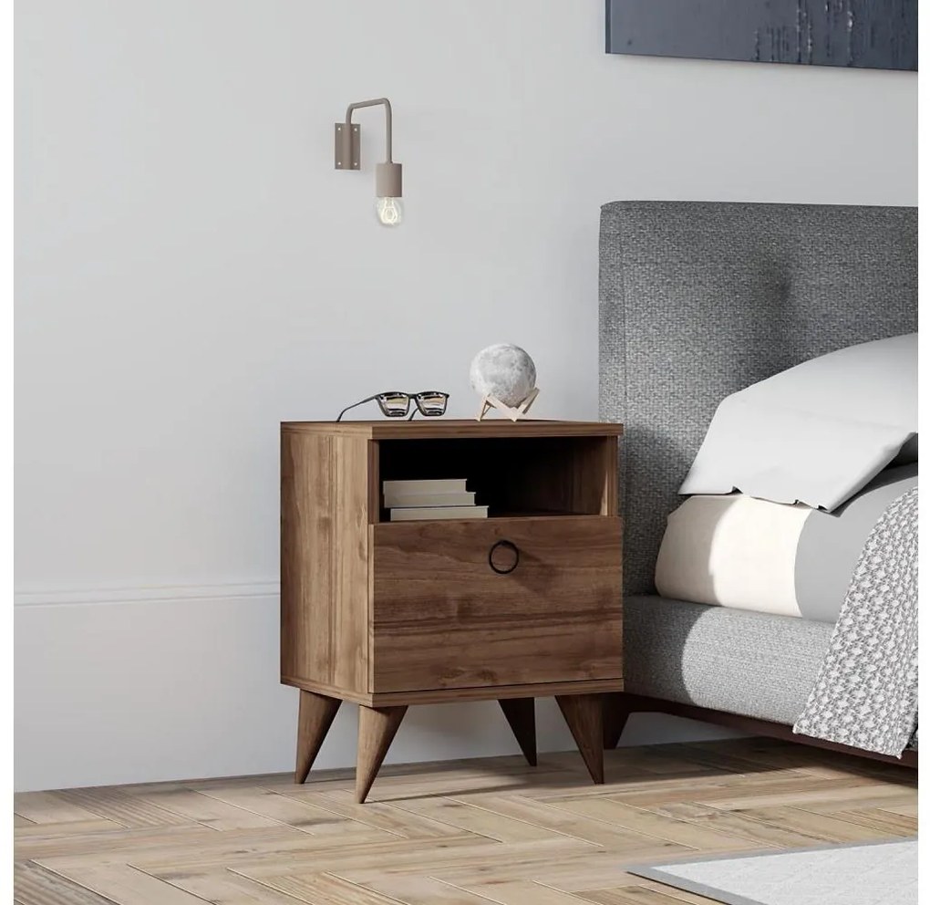 Éjjeli szekrényke BARLO 50x40 cm barna