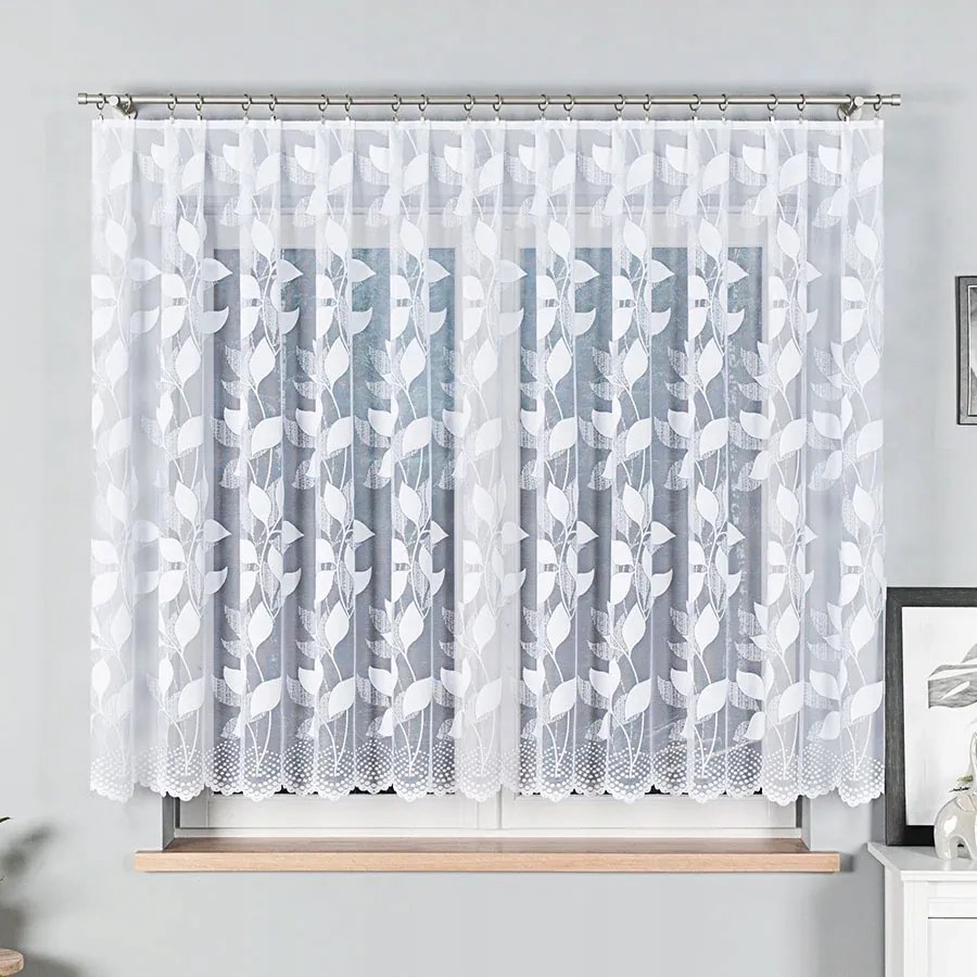 Zsakárd függöny mintával, 150cm magas, fehér