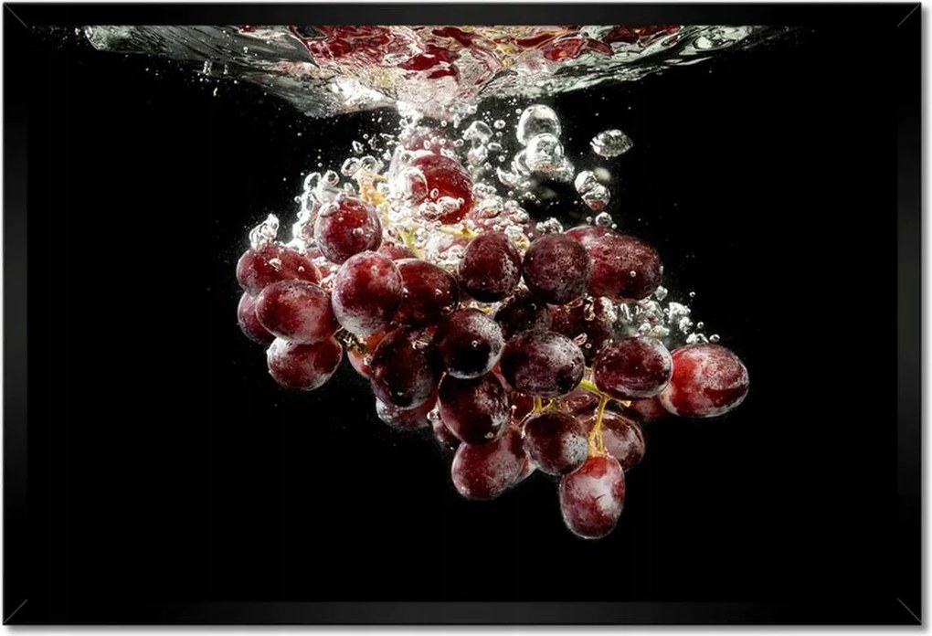 Poszterek keretben 60x40 Sötét szőlő a vízben