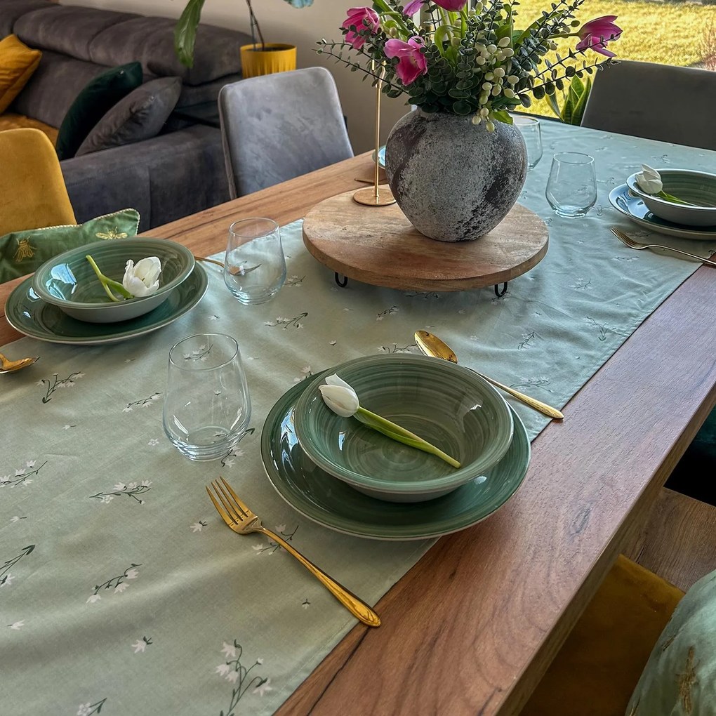 Goldea pamut asztali futó - gyöngyvirág mintás 35x120 cm