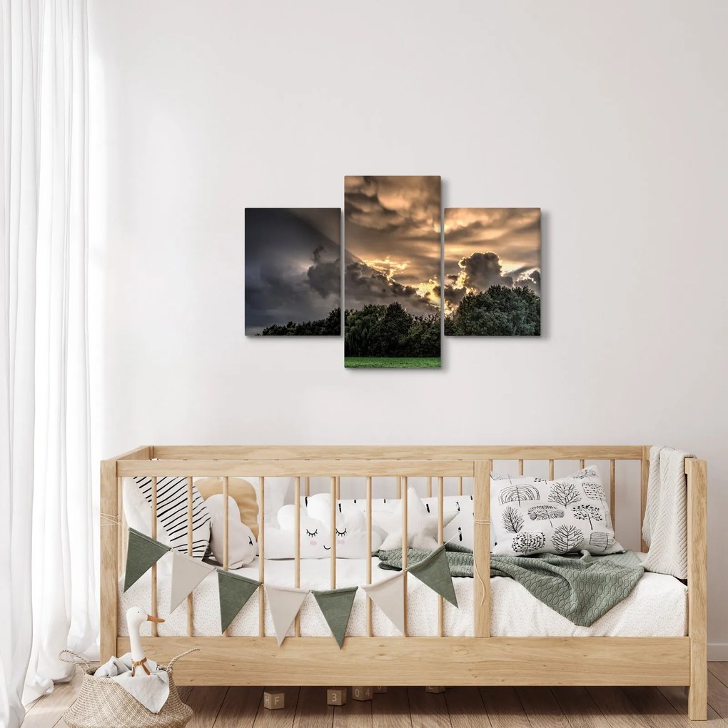 A felhők és az erdő képe (90x60 cm)