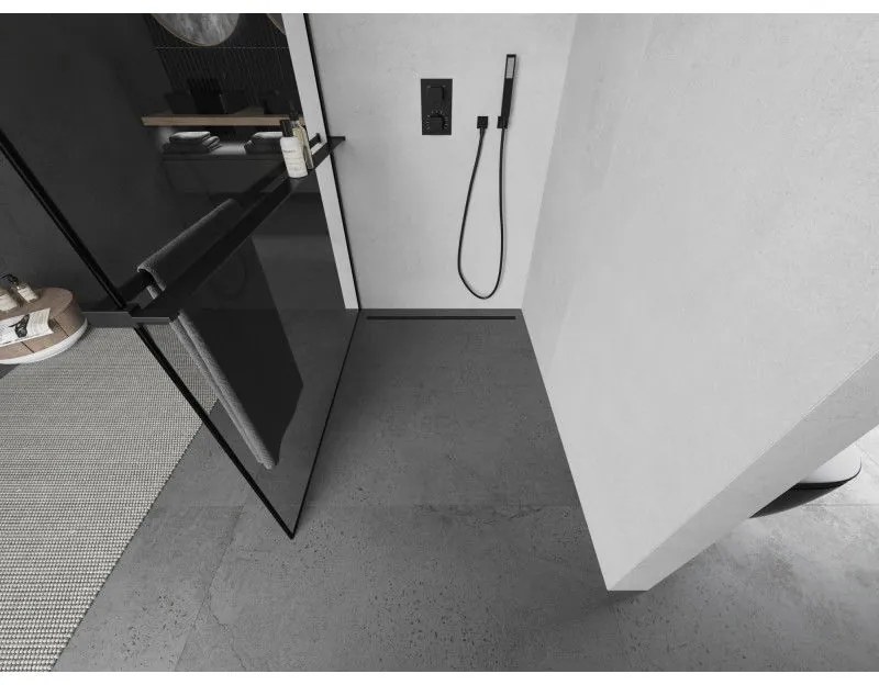 Mexen Kioto +, zuhany paraván polccal és törölközőtartóval 80 x 200 cm, 8mm üveg átlátszó üvegmintás fekete keret, fekete profil, 800-080-121-70-70