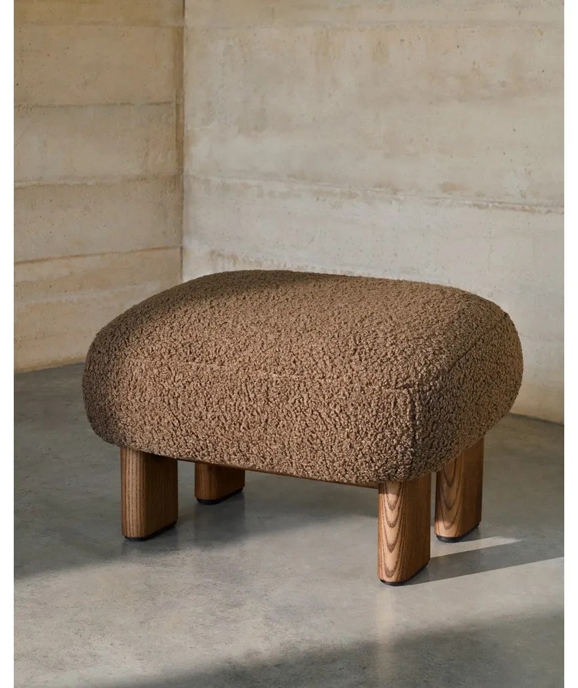 Barna buklé lábtartó Nema – Kave Home