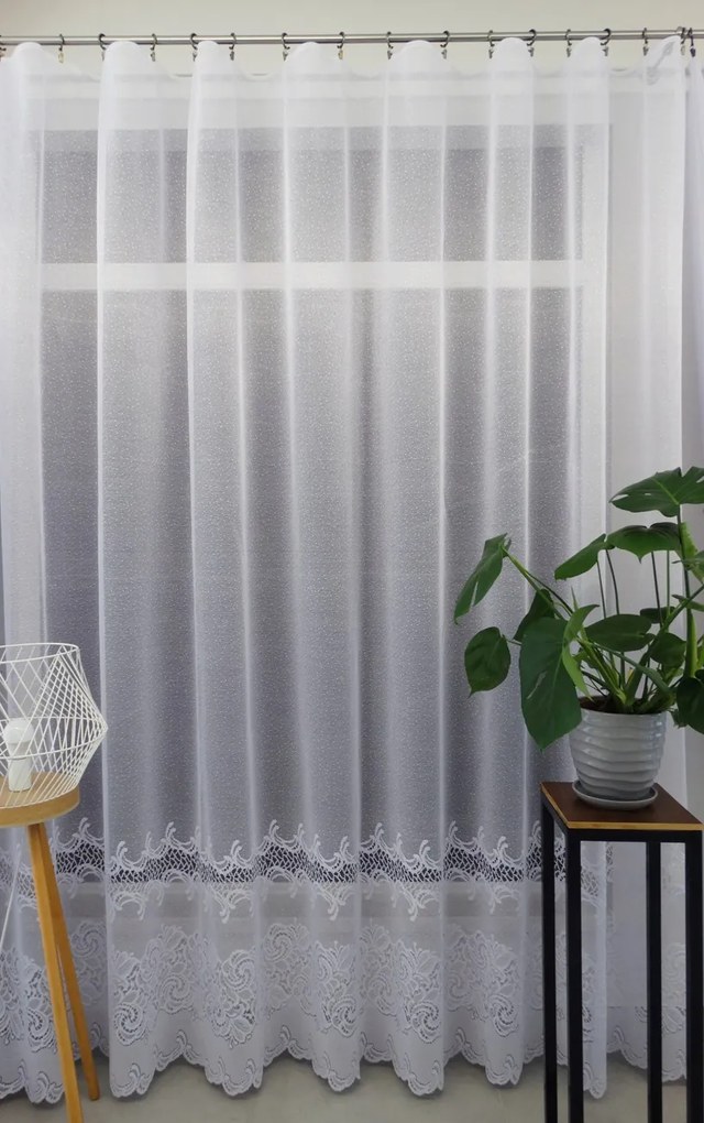 Mg Függöny 638/67 Fehér 220cm magas lengyel 1,7mb Kupon