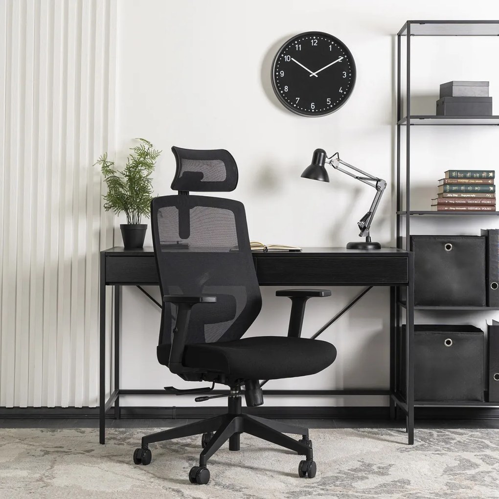 Irodai Forgószék Fekete Színben. BENTO