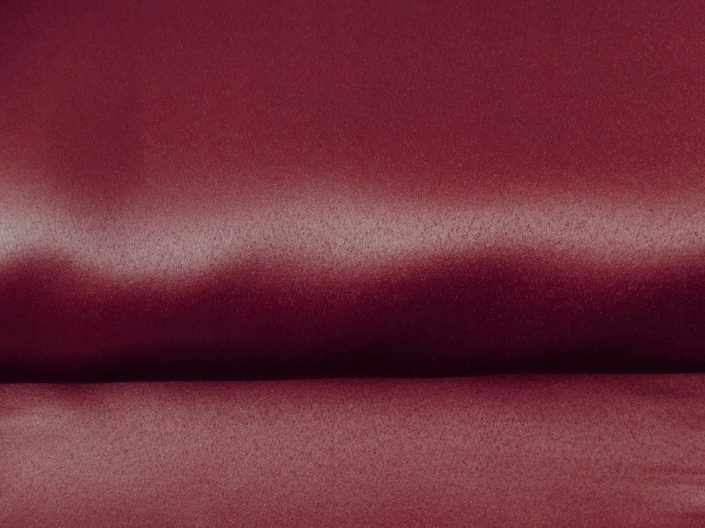 Mg Tk Asztalterítő foltálló Sara 280cm széles Bordó