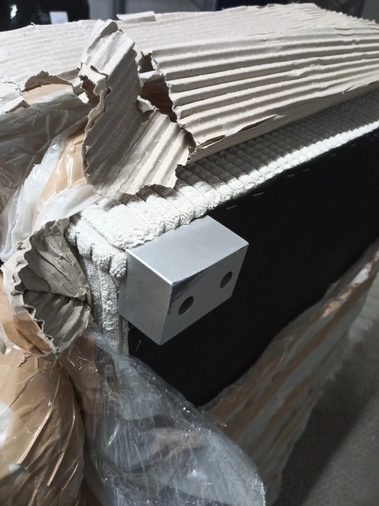 AKCIÓ Világosbézs SMART COSARO sarokkanapé, kétoldalas + 2 párna INGYEN II. osztály