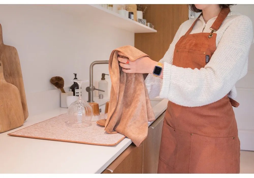 Kötény Velmar – Tiseco Home Studio