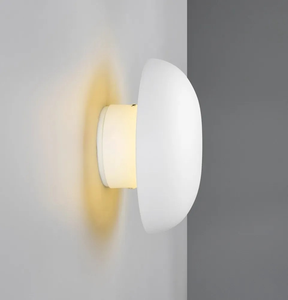 Matt fehér USB LED fali lámpa Davey – Reality