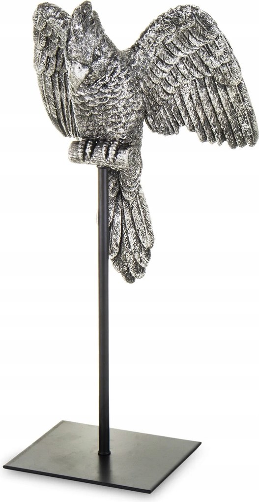 Ezüst papagáj figura állványon