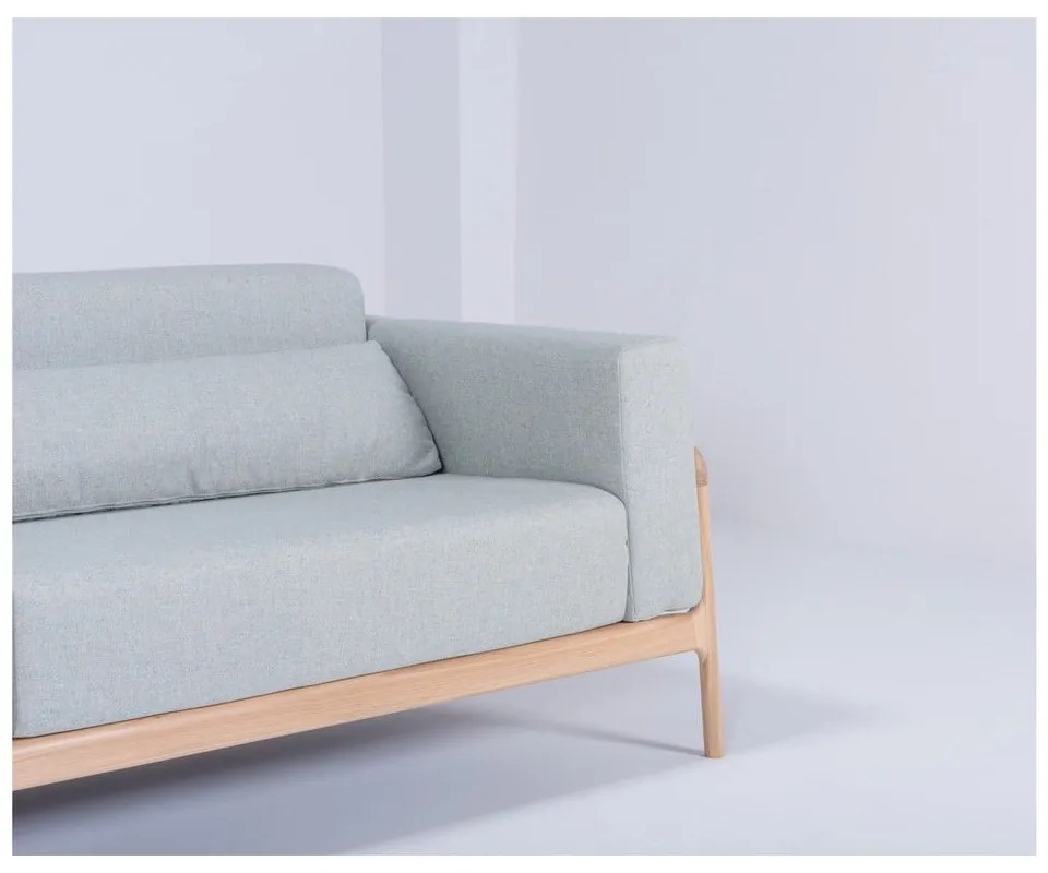 Fawn Plus kékesszürke kanapé tölgyfából, 240 cm - Gazzda