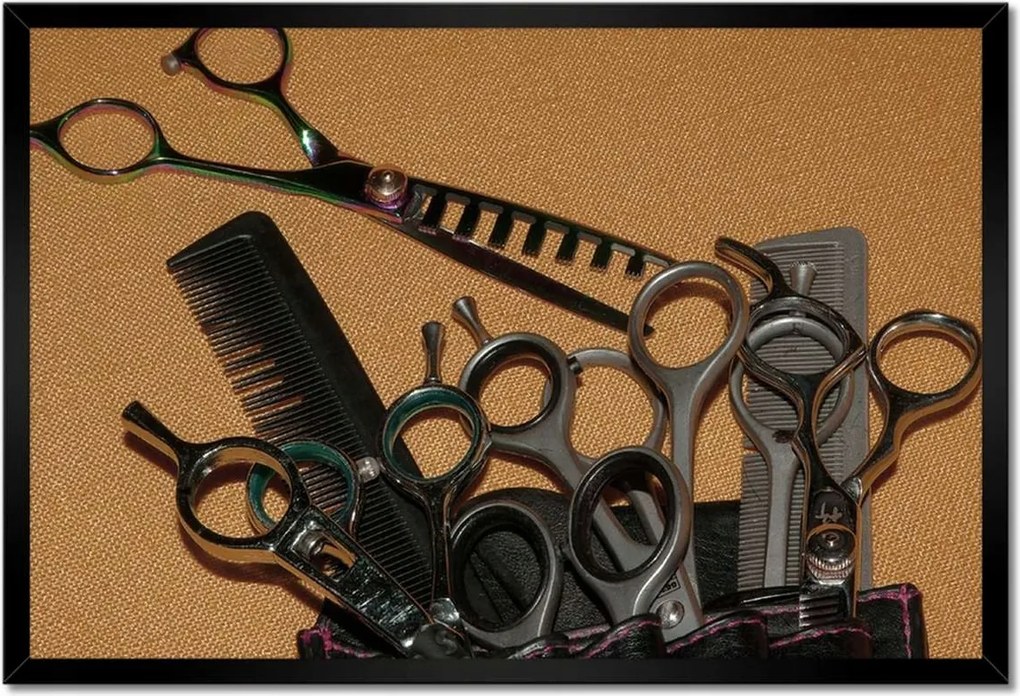 Plakátok keretben 60x40 Fodrászfelszerelés