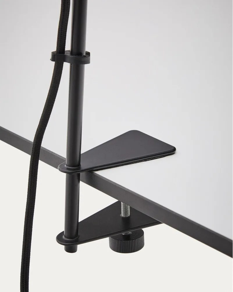 Fekete fém asztali lámpa csiptetővel (magasság 51 cm) Jula – Kave Home