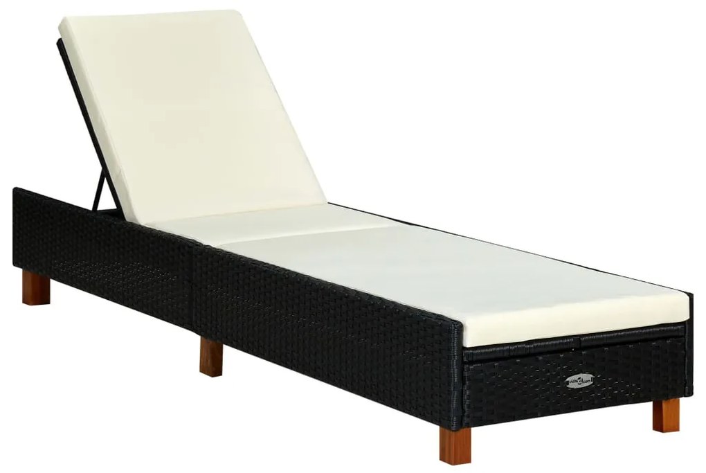 Fekete polyrattan napozóágy párnával