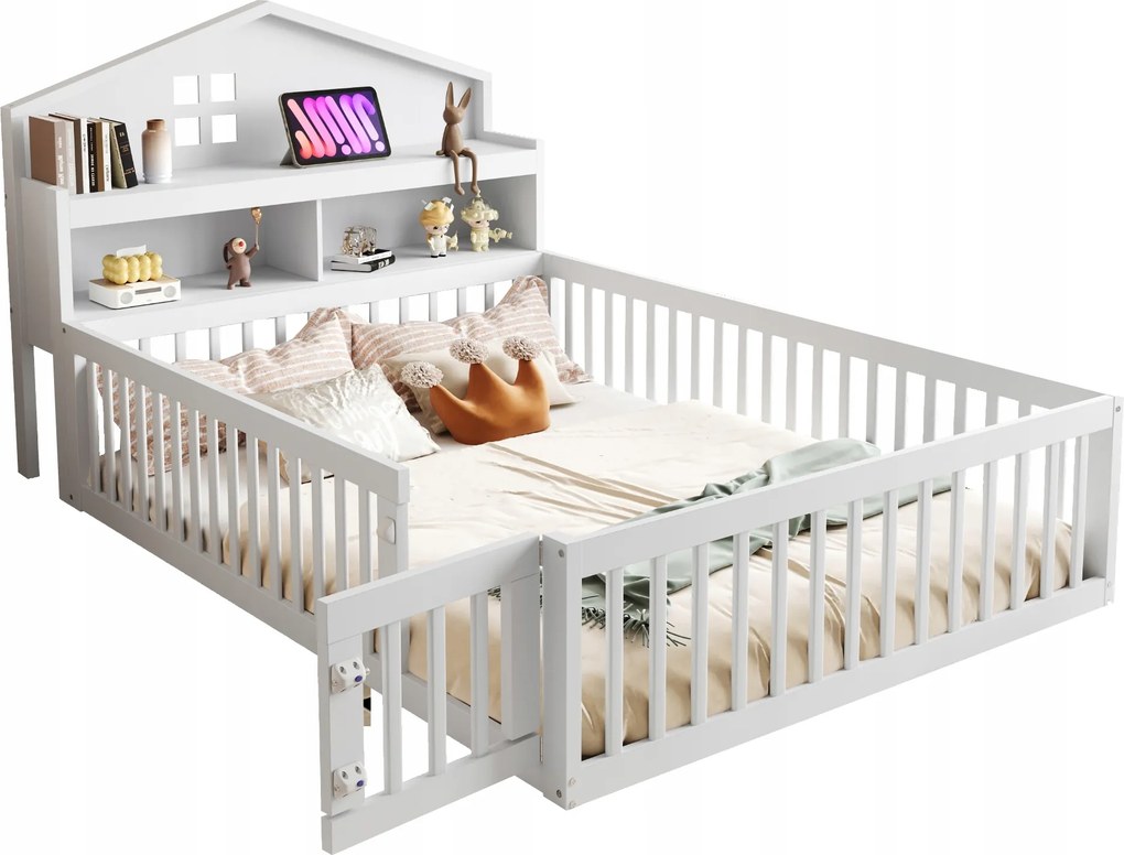 Gyerekágy 140x200 Faház polccal Védőkerítés Fehér