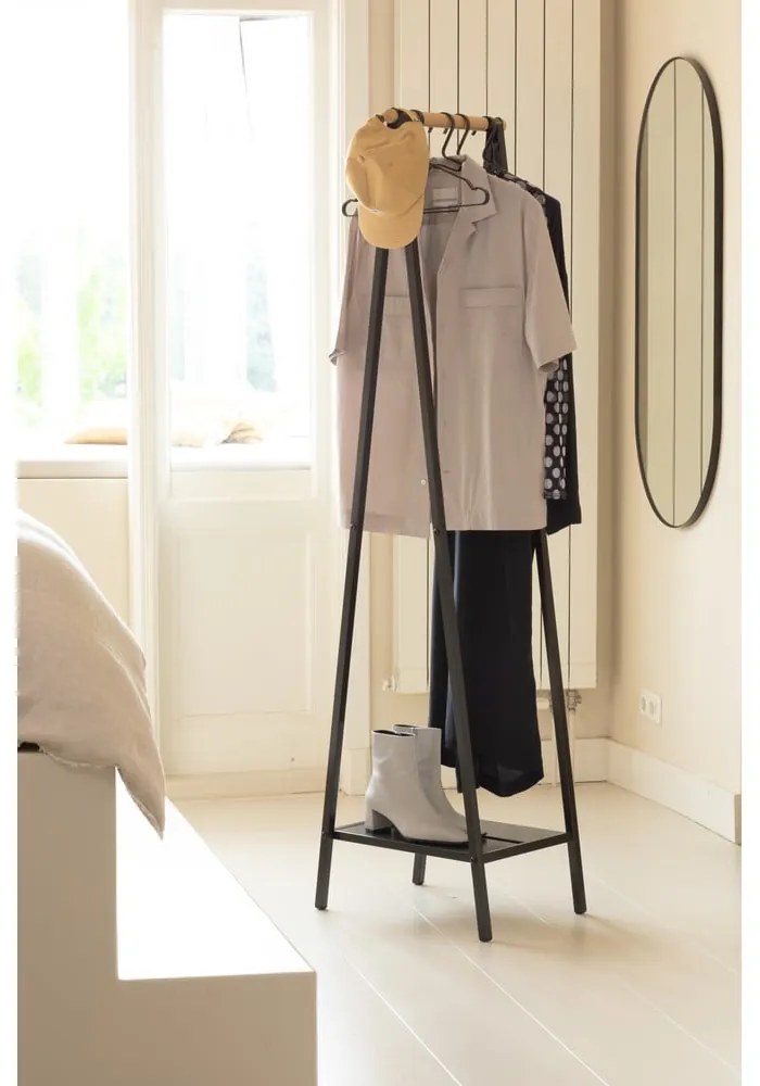 Fekete acél ruhatartó állvány Linn – Brabantia