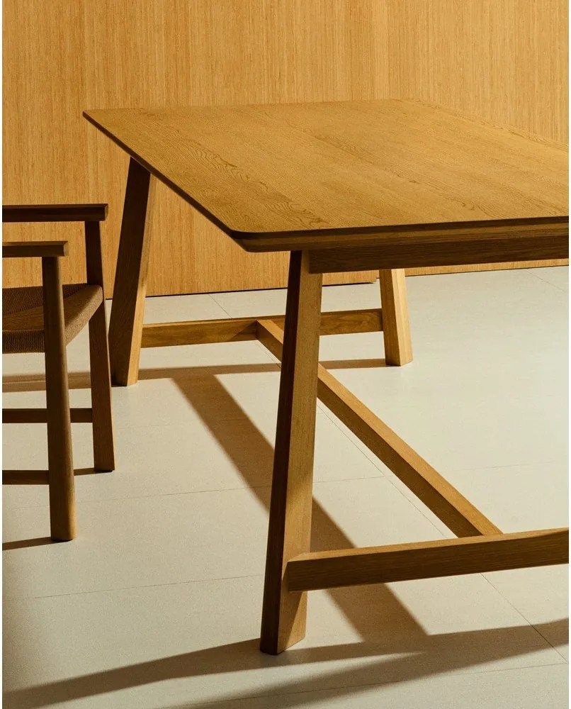 Étkezőasztal tölgyfa dekoros asztallappal 100x220 cm Idun – Kave Home