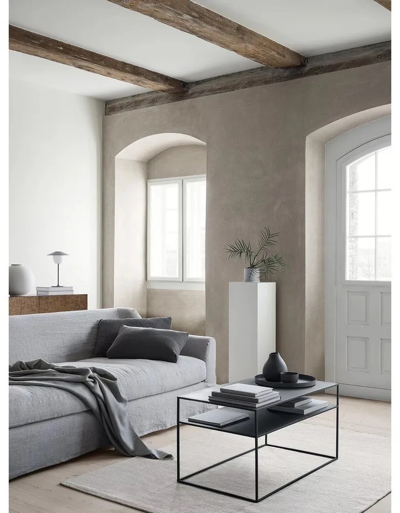 Fekete fém dohányzóasztal 50x90 cm Fera – Blomus