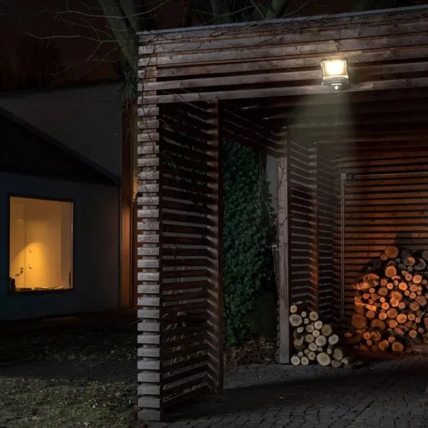 LED kültéri reflektor LED/150W/230V 4500K IP65 fekete