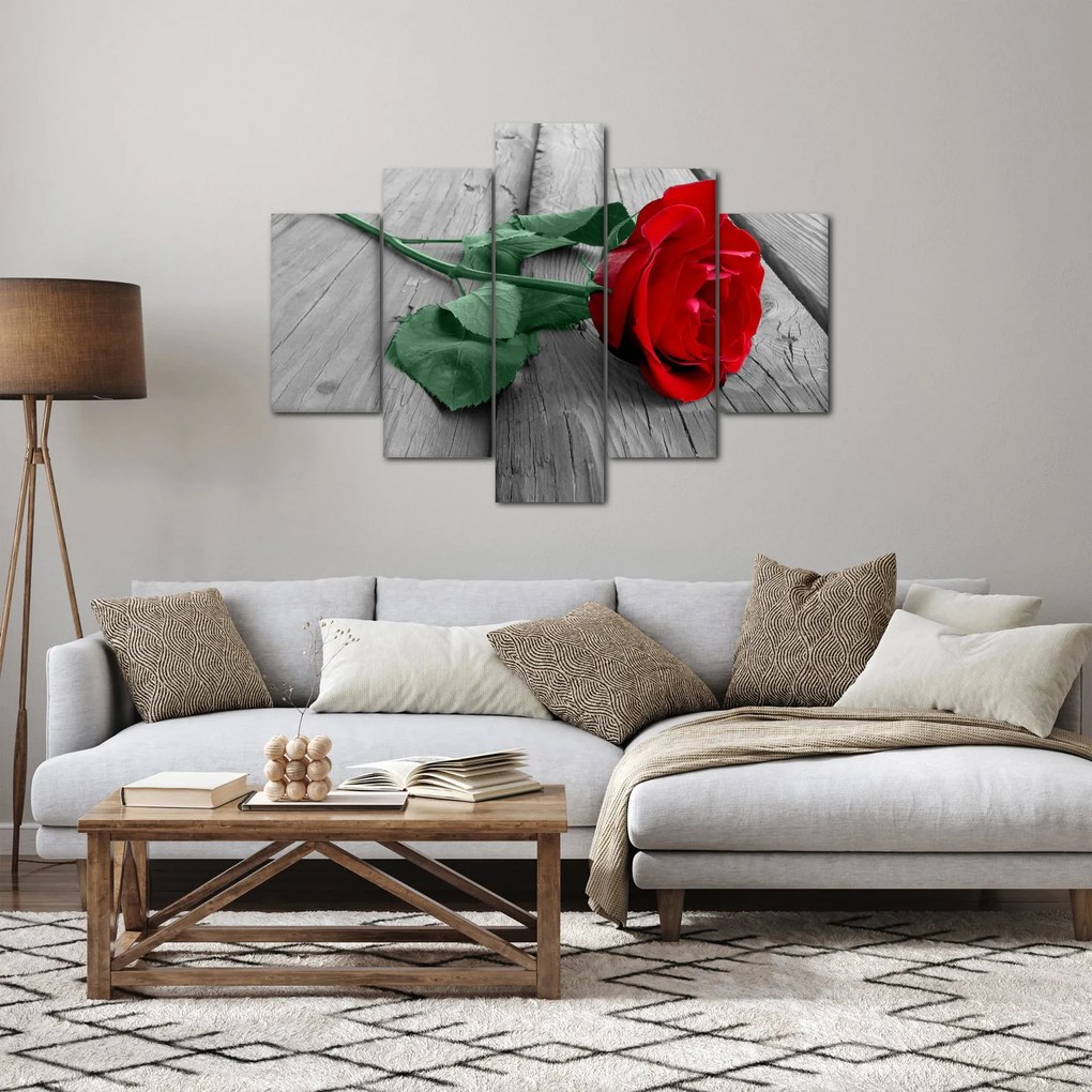 Kép - Piros rózsa zöld szárral (150x105 cm)