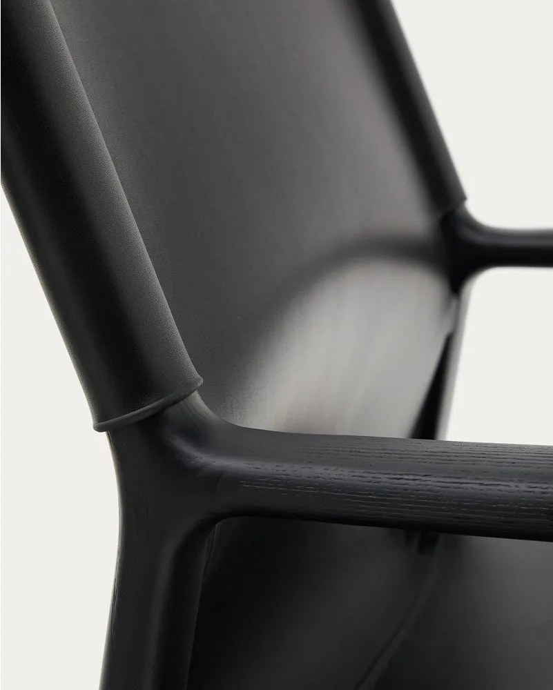 Fekete bőr fotel Jan – Kave Home