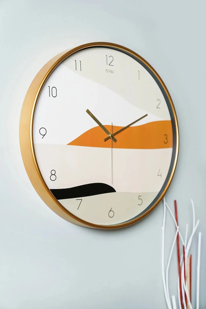 Pinotual falióra, 42×42 cm